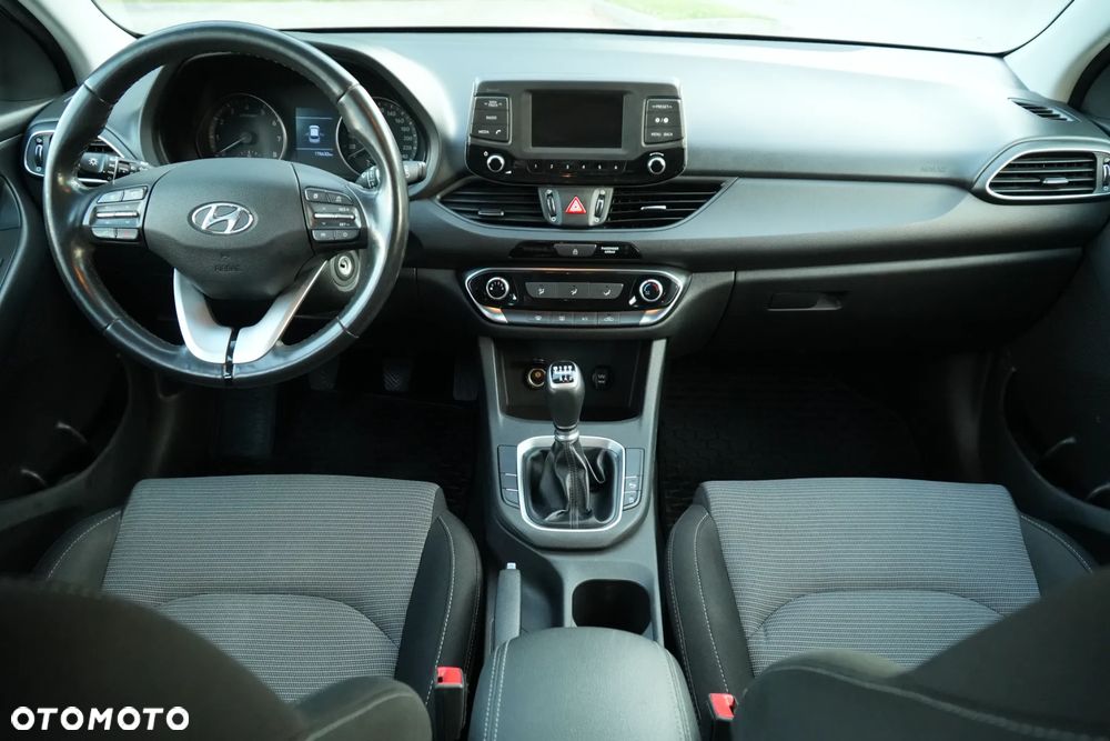 Hyundai i30 1.0 T-GDI GPF Classic + - 7