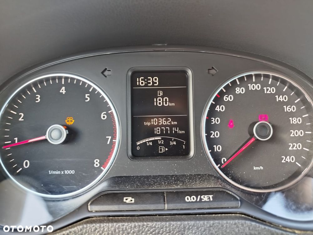 Volkswagen Polo 1.2 Life - 14