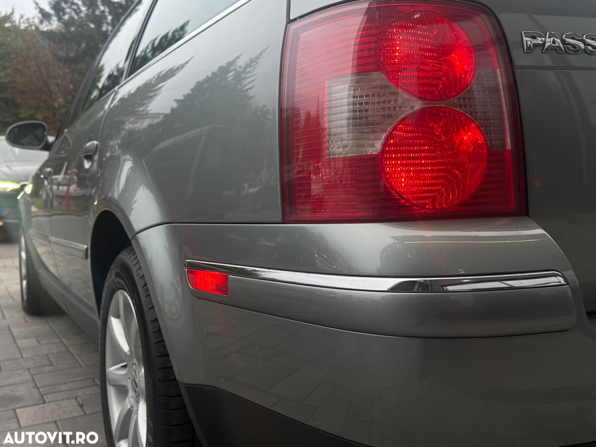Volkswagen Passat - 21