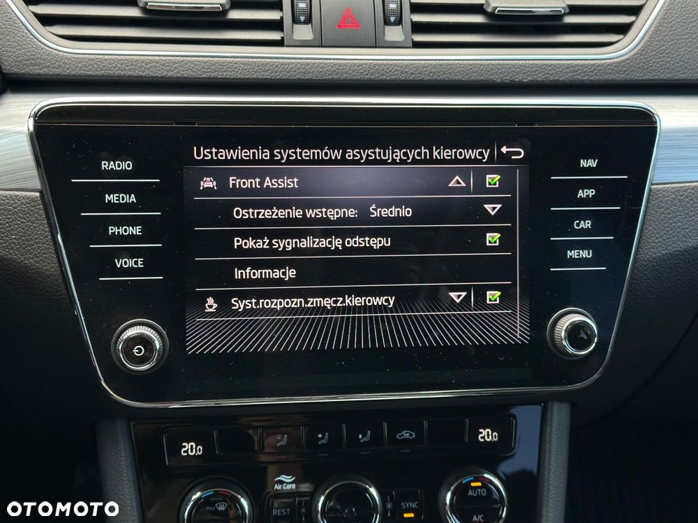 Skoda Superb 2.0 TDI Ambition - 31