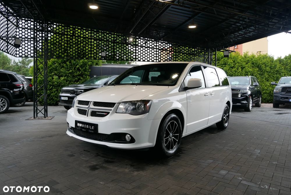 Dodge Grand Caravan - 1