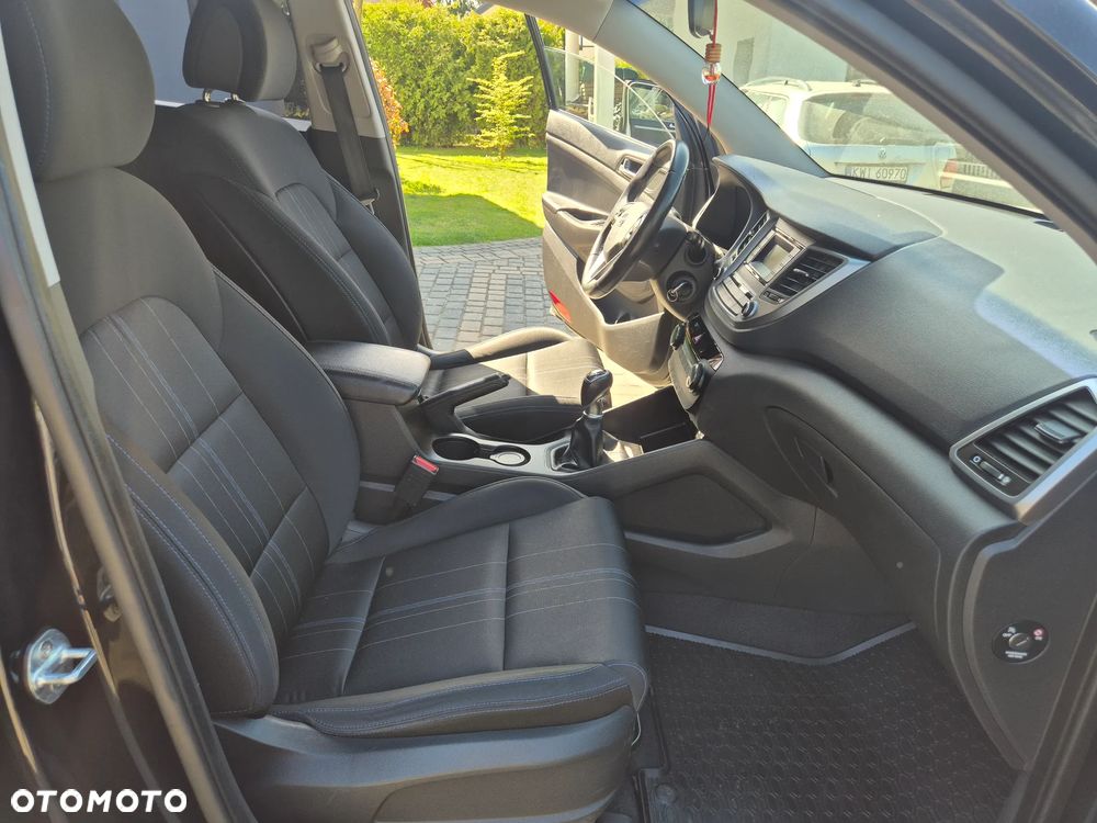 Hyundai Tucson 1.6 GDI BlueDrive Classic 2WD - 23