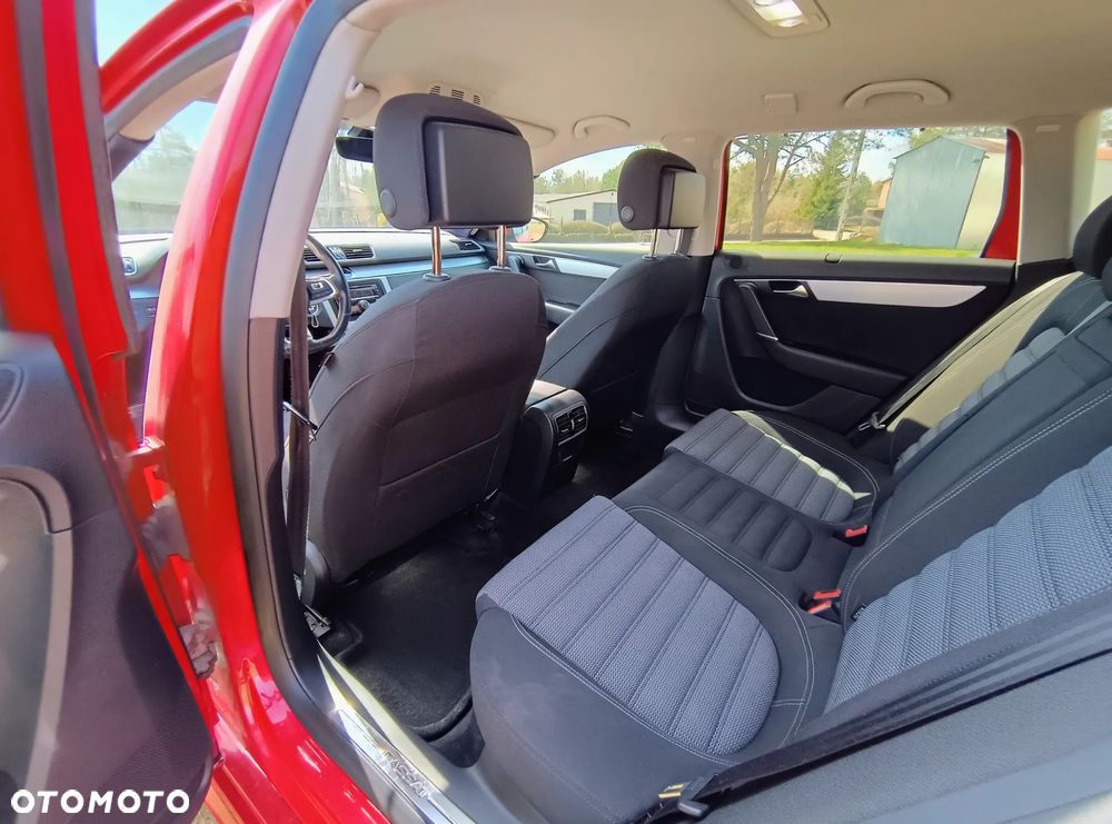 Volkswagen Passat 2.0 TSI Sportline - 13