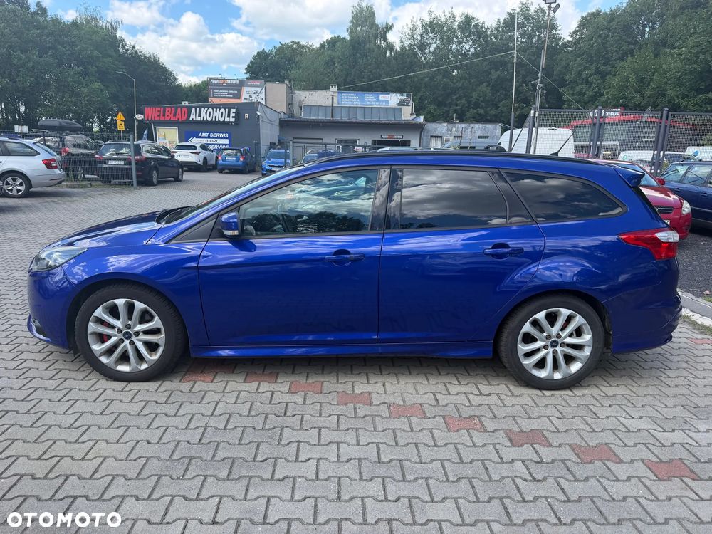 Ford Focus 2.0 EcoBoost ST mit Leder-Sport-Paket - 2