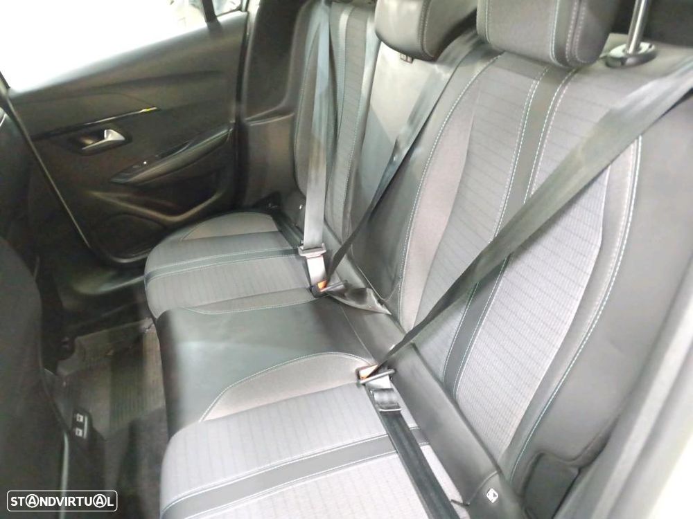 Peugeot e-208 50 kWh Allure - 8