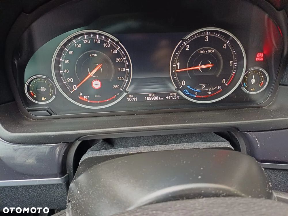 BMW Seria 5 525d Touring Sport-Aut - 5