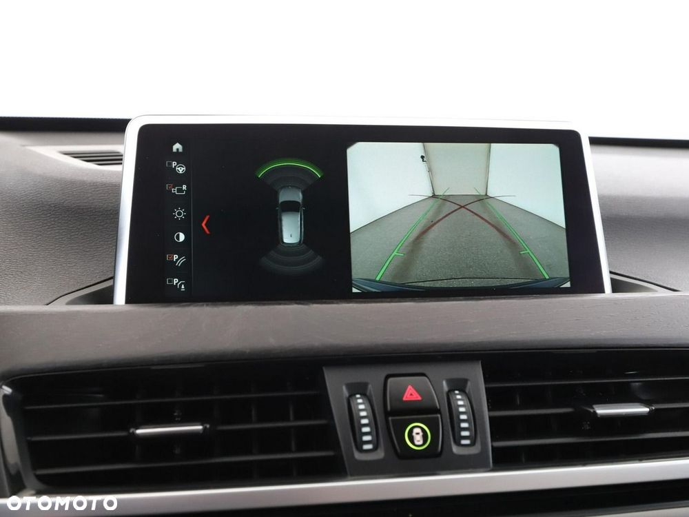 BMW X1 sDrive20d xLine - 26