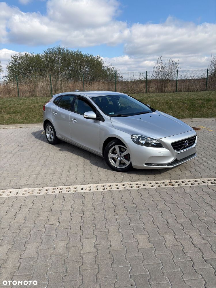 Volvo V40 - 4
