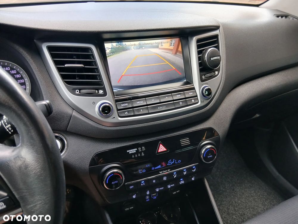 Hyundai Tucson 1.7 CRDI BlueDrive Style 2WD - 15
