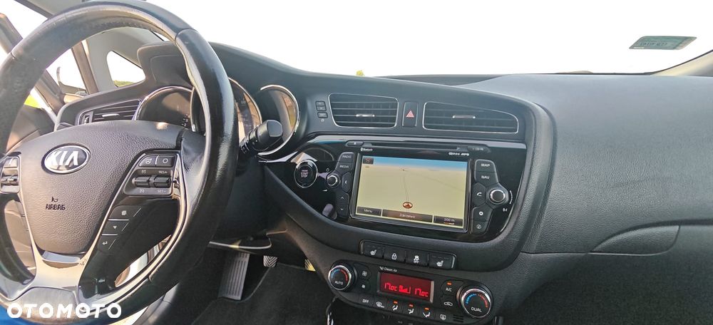Kia Ceed 1.6 GDI L - 7