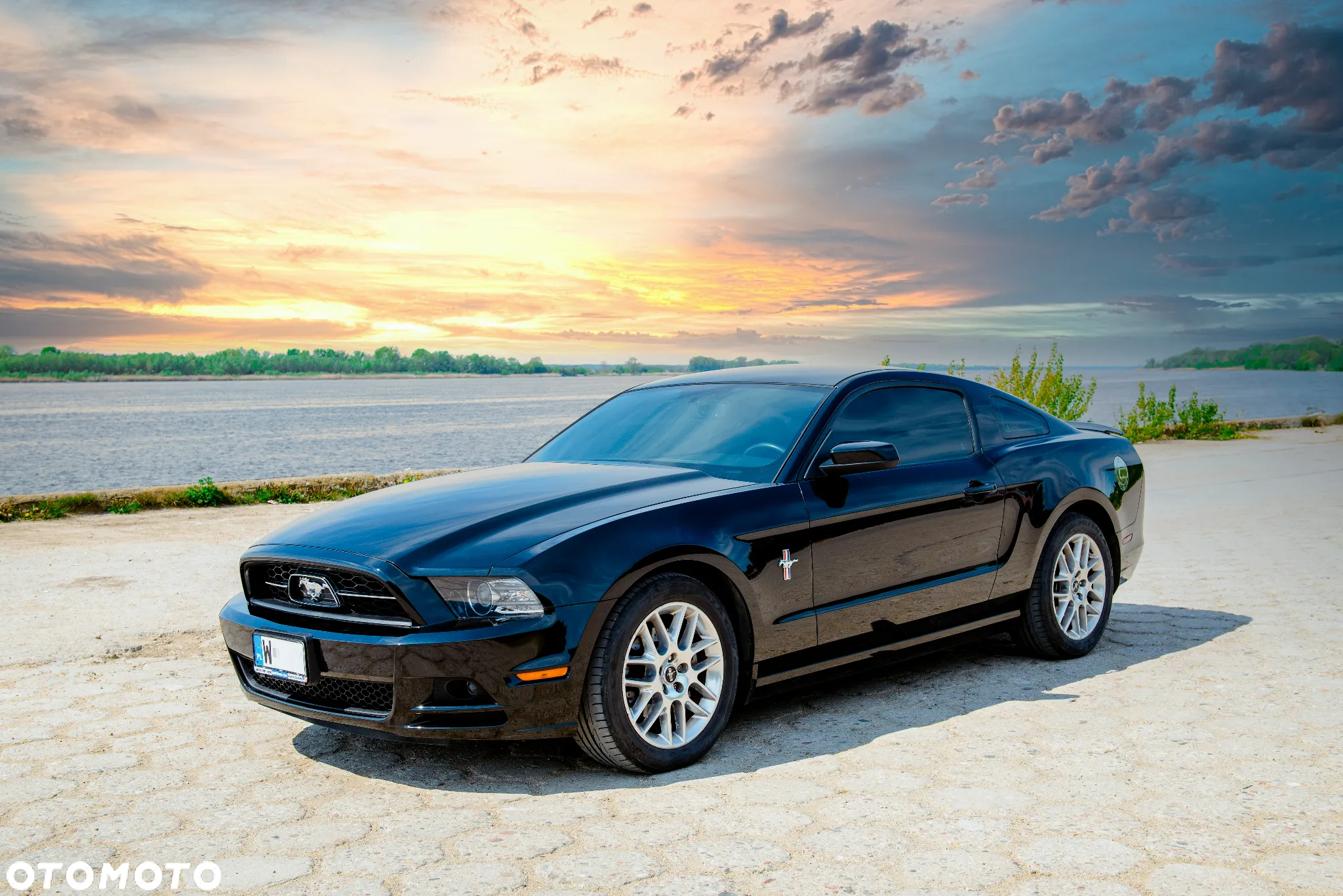 Ford Mustang 3.7 V6 Premium - 2