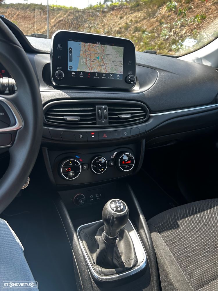 Fiat Tipo 1.3 M-Jet Lounge Tech J17 - 6