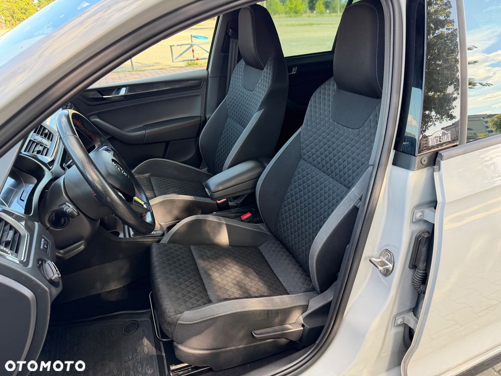 Skoda RAPID 1.0 TSI DSG Monte Carlo - 18