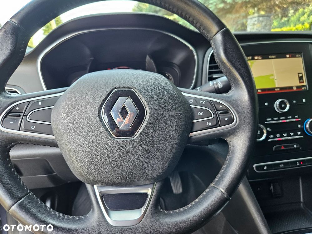 Renault Megane TCe 140 GPF LIMITED - 23