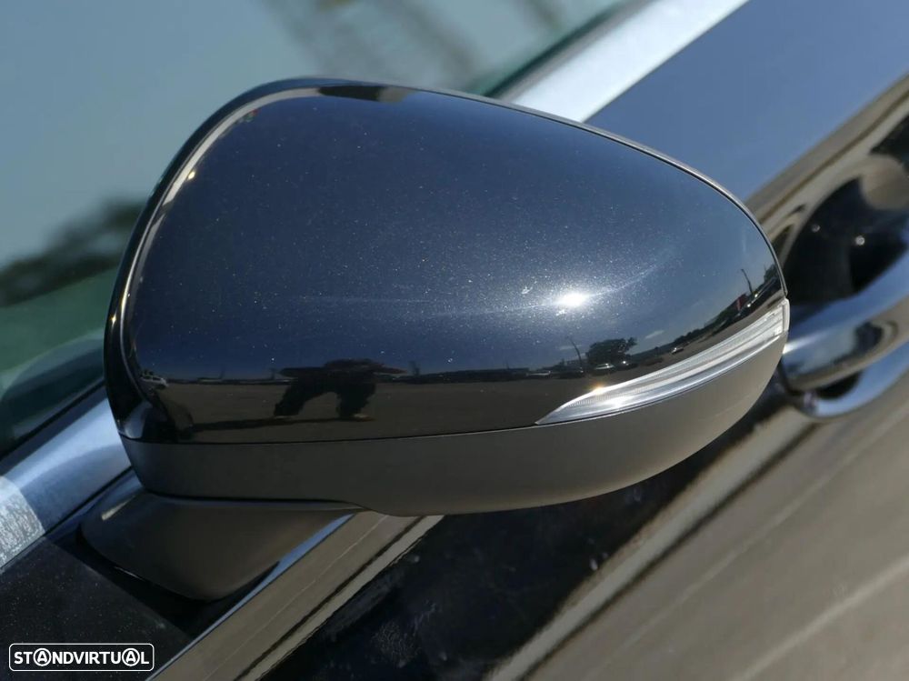 Mercedes-Benz A 250 e Progressive - 8