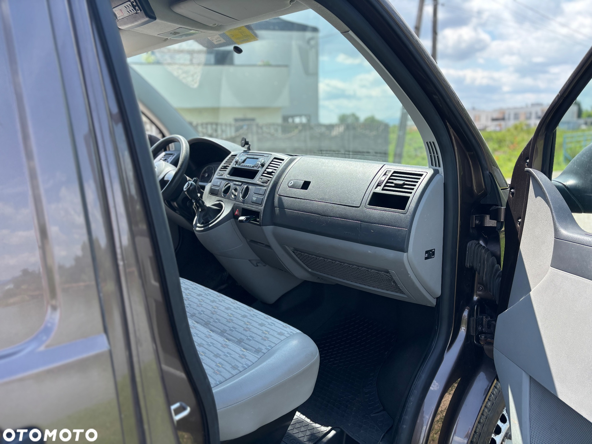 Volkswagen T5 - 6