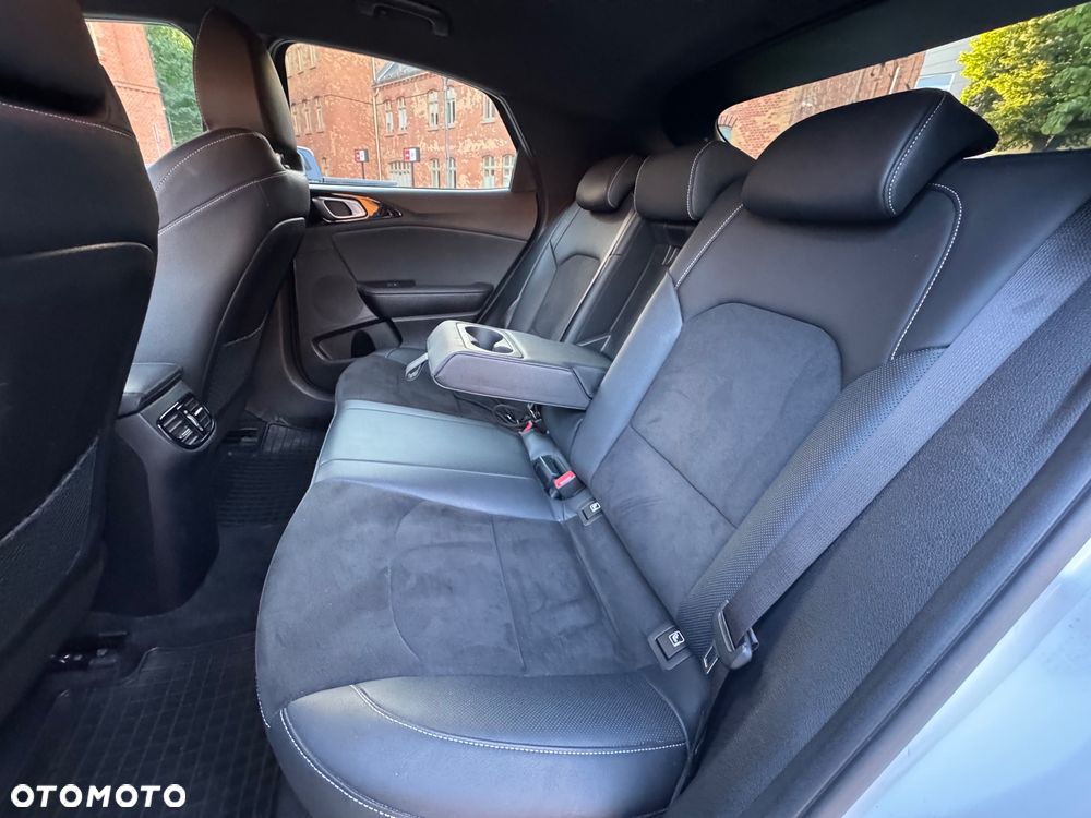 Kia XCeed 1.5 T-GDI L Business Line DCT - 8