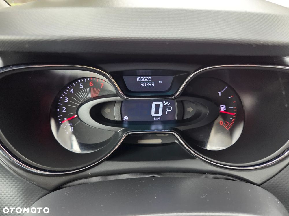 Renault Captur - 13