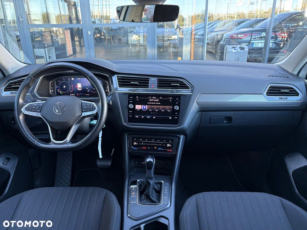 Volkswagen Tiguan Allspace - 11