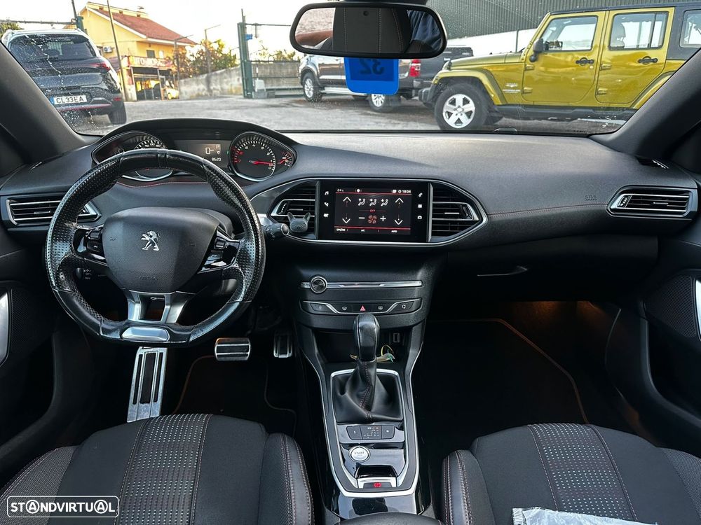 Peugeot 308 1.2 PureTech GT Line EAT6 - 7