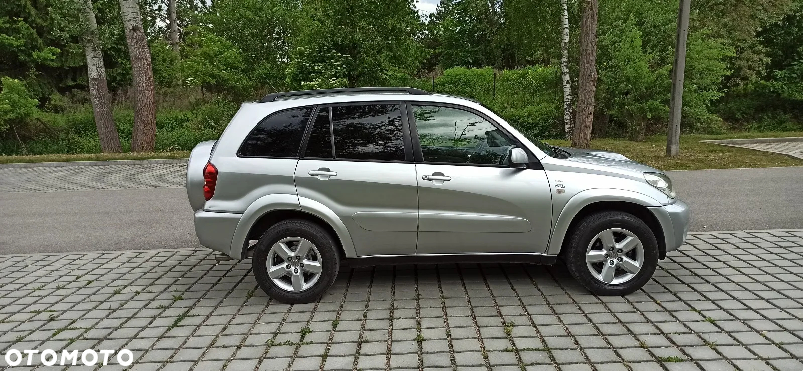 Toyota RAV4 2.0 D-4D 4x4 - 14