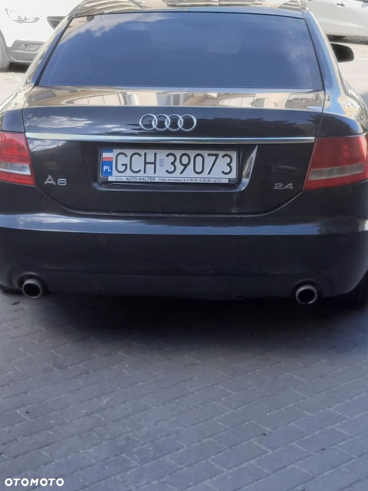 Audi A6 Limousine 2.4 - 3
