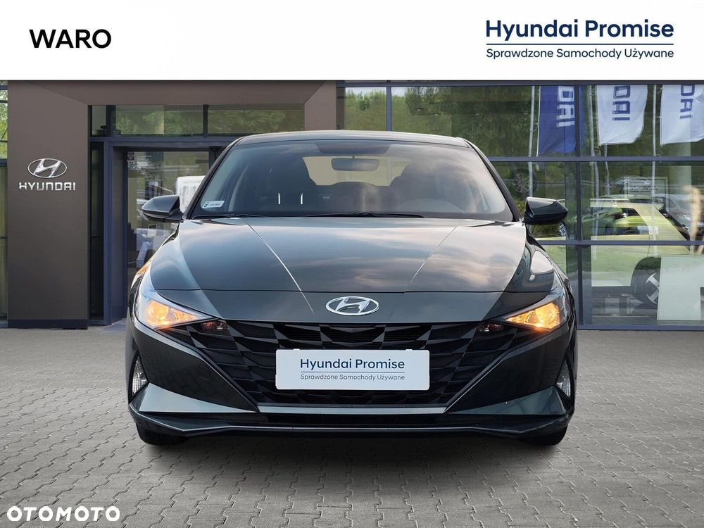 Hyundai Elantra - 9