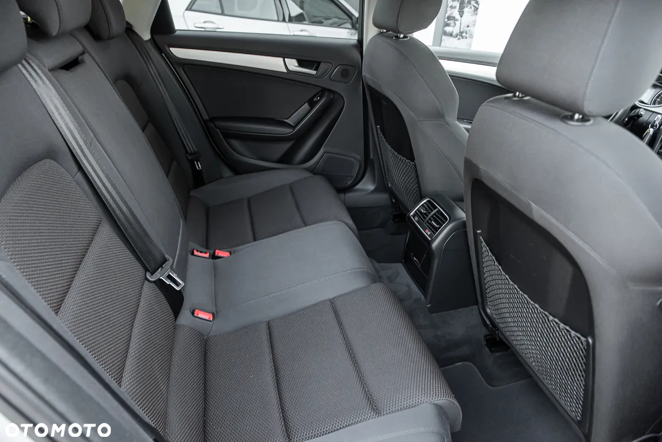 Audi A4 Allroad - 30