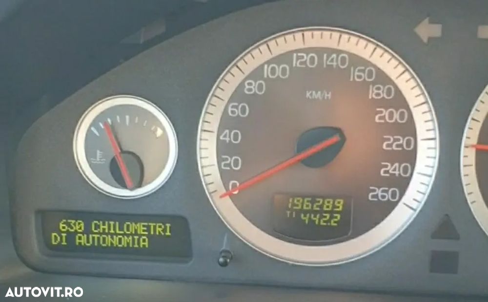 Volvo XC 90 ver-d5awd - 26