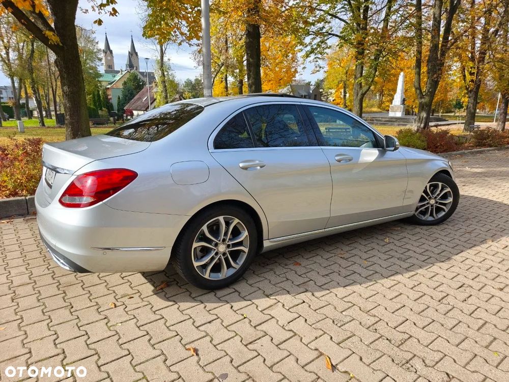Mercedes-Benz Klasa C 200 Avantgarde - 29
