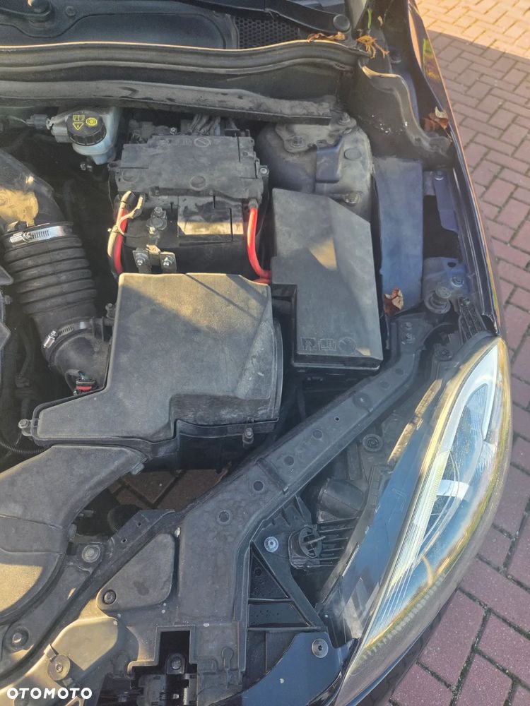 Volvo V40 T3 Ocean Race - 33