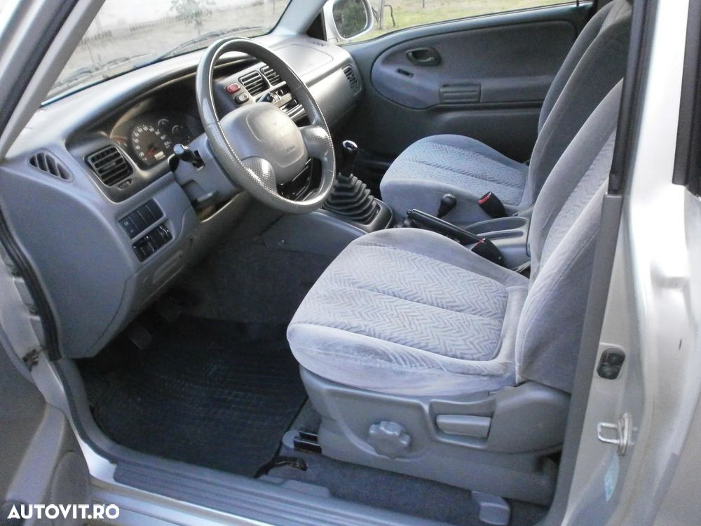 Suzuki Grand Vitara 1.6 Comfort - 5