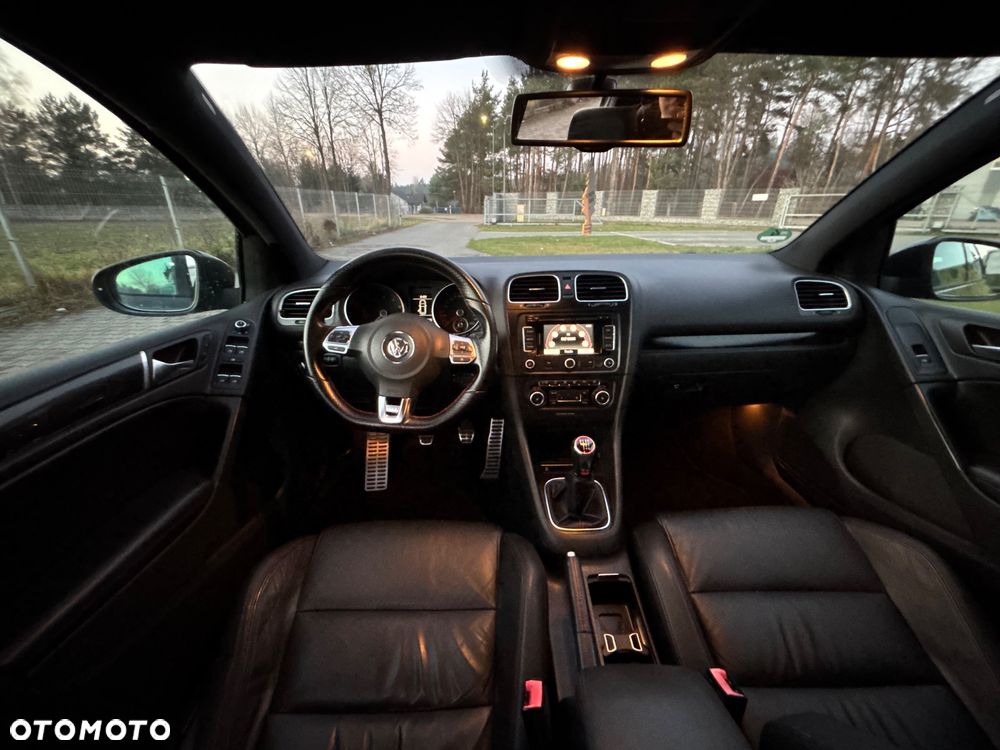 Volkswagen Golf 2.0 GTI - 14