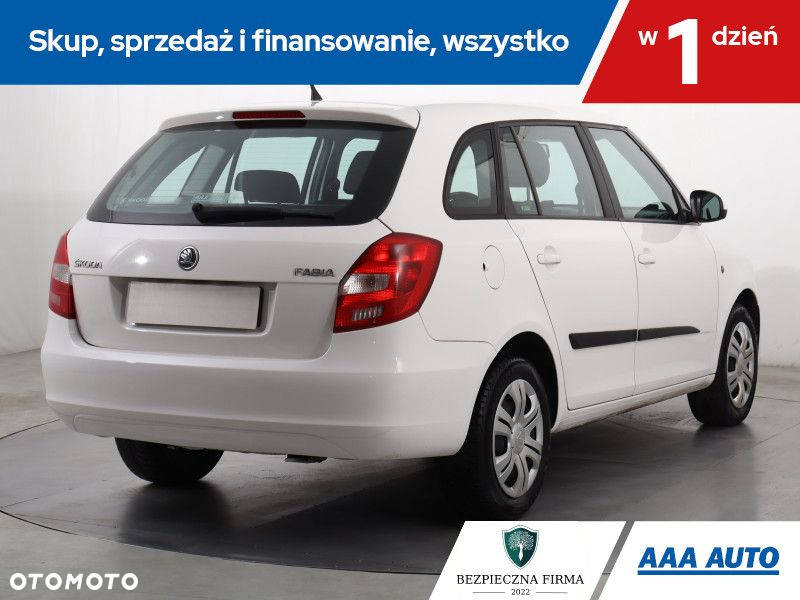 Skoda Fabia - 6