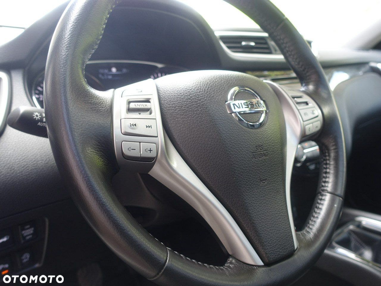 Nissan X-Trail 1.6 DIG-T N-Connecta 2WD - 22