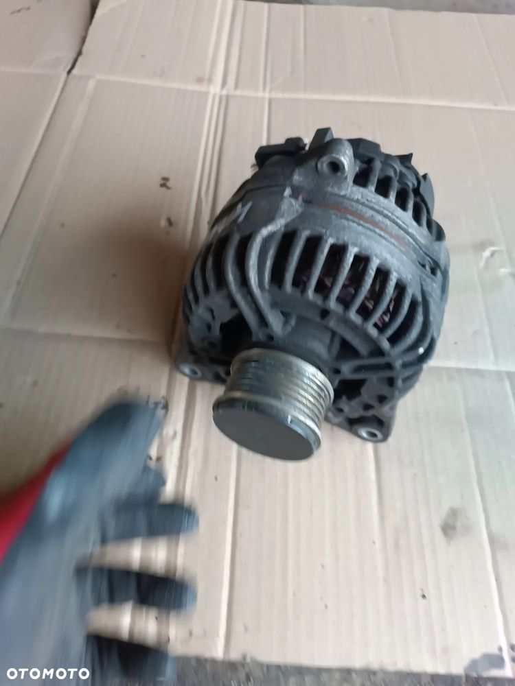 ALTERNATOR RENAULT CLIO III LIFT 1.5 DCI 8200660034 - 1