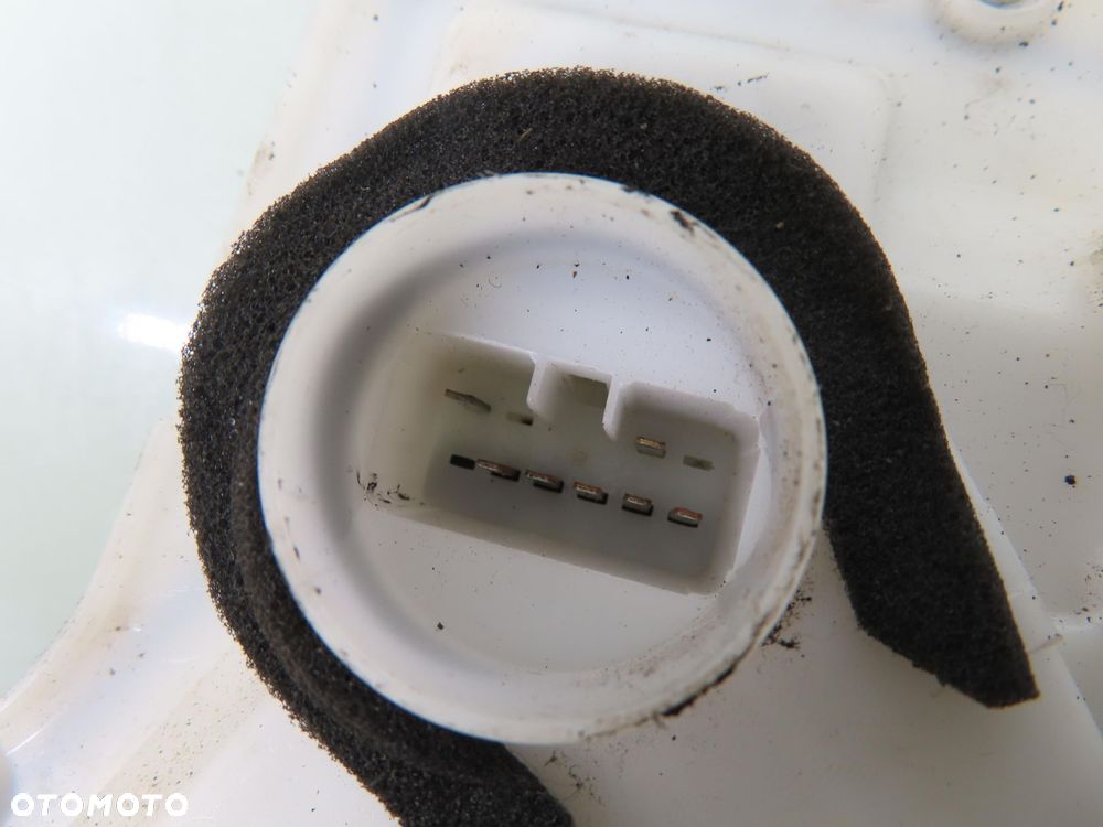 ZAMEK LEWY PRZEDNI SUZUKI SWIFT IV 7 PIN - 2