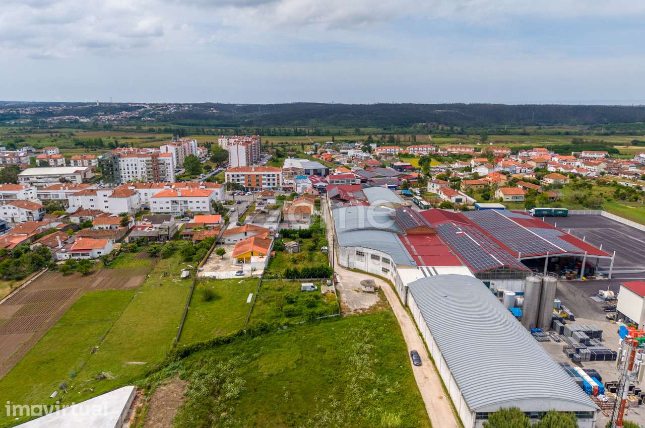 Terreno urbanizável | 1028m² | Gândara dos Olivais, Leiria - Grande imagem: 5/41