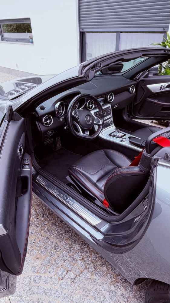 Mercedes-Benz SLC 250 d - 33