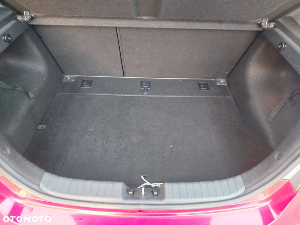 Hyundai i30 1.4 Blue Comfort - 15