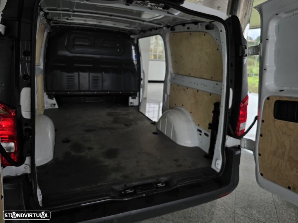 Mercedes-Benz VITO 114 CDI AUTOMATICA LONGA - 8