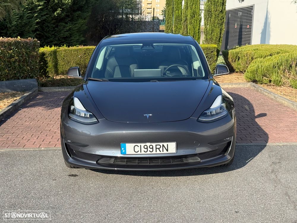 Tesla Model 3 Long-Range Dual Motor AWD - 4