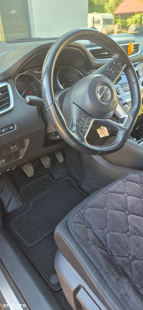 Nissan Qashqai 1.2 DIG-T Acenta EU6 - 10
