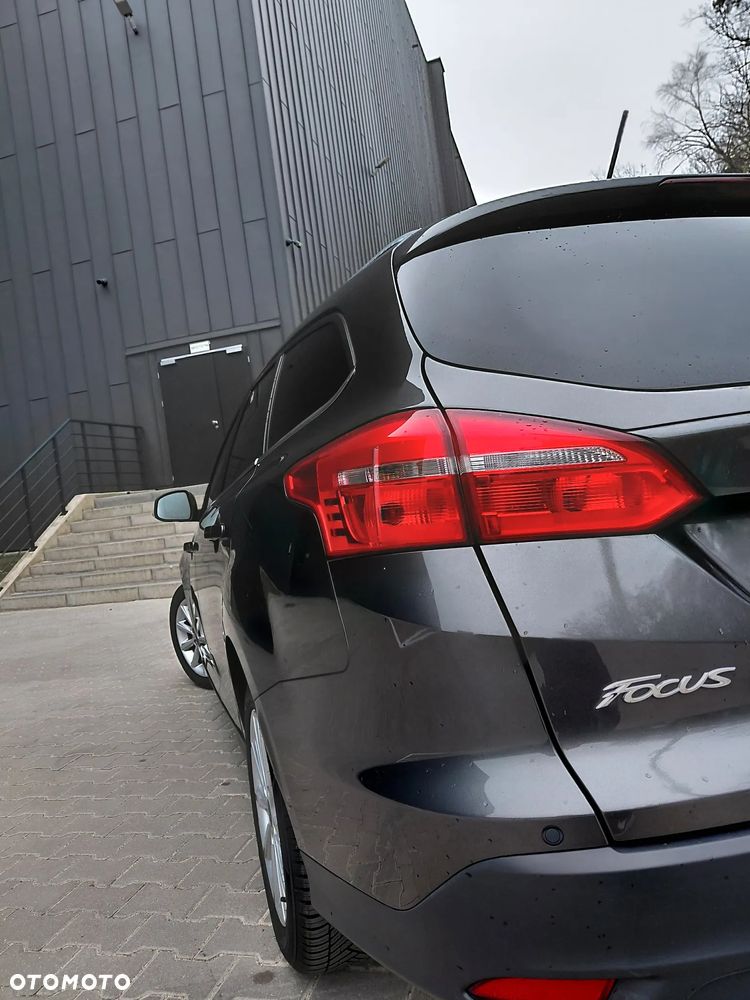 Ford Focus 1.0 EcoBoost Titanium - 22