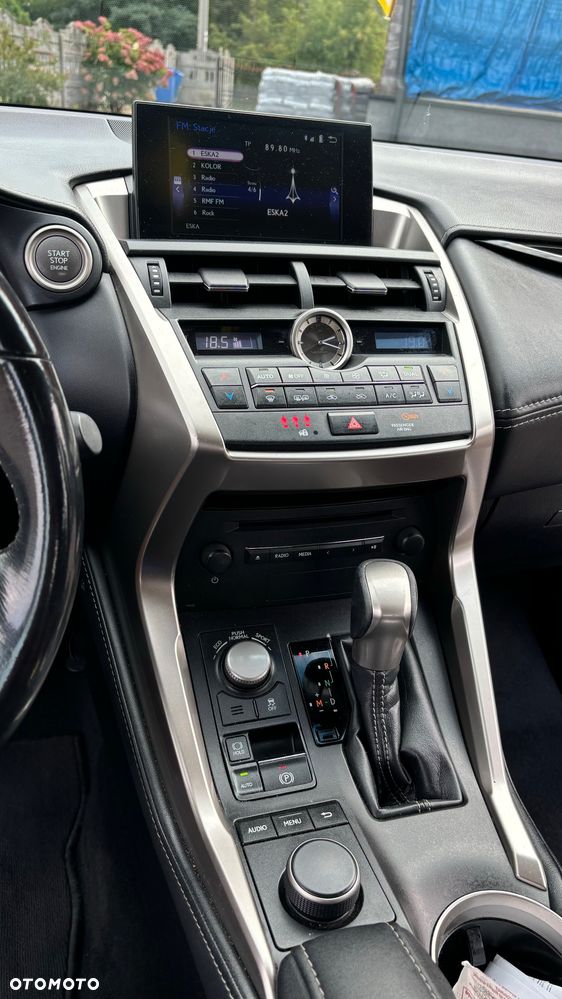 Lexus NX 200t Elegance 2WD - 9