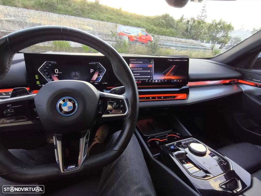 BMW i5 eDrive40 Pack Desportivo M Pro - 12