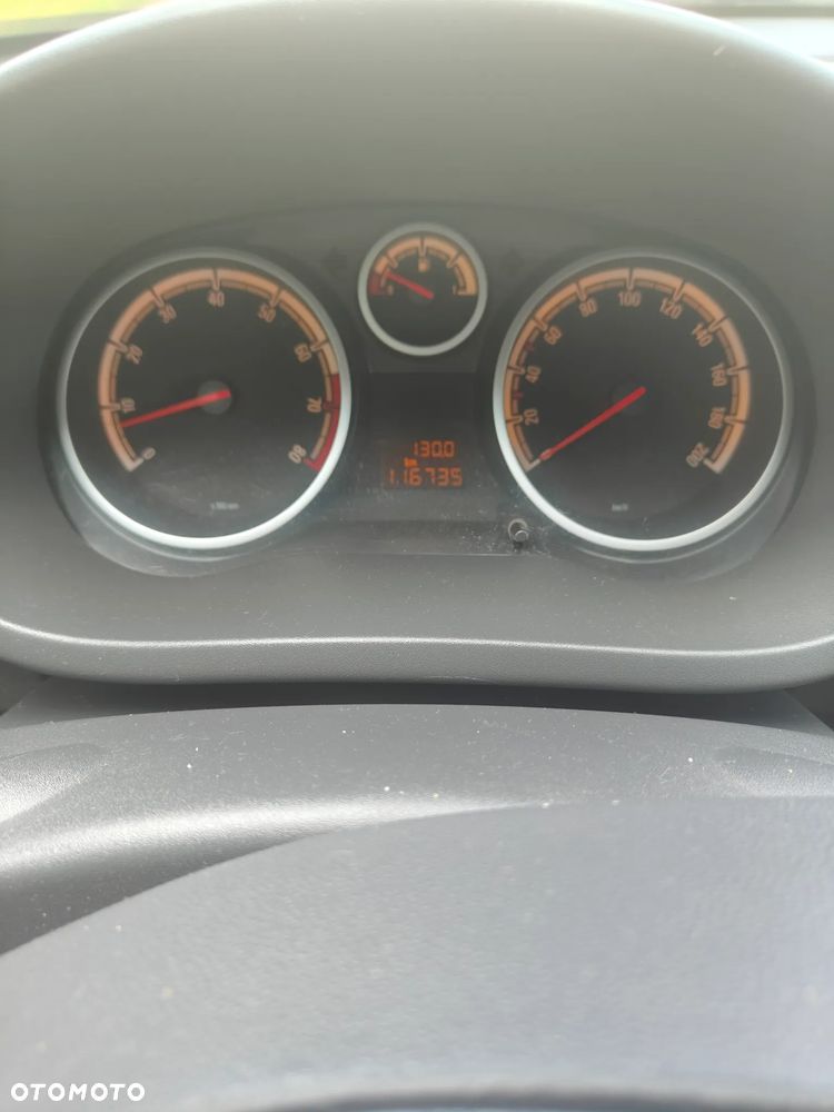 Opel Corsa - 18