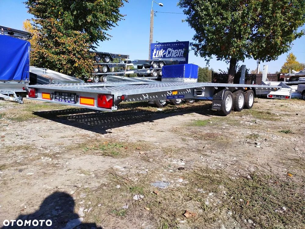 Niewiadów Indiana 8,5 m, pod 2 auta - 5