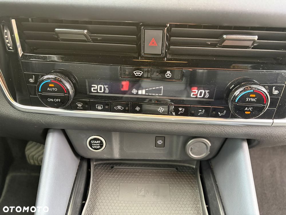 Nissan Qashqai 1.3 DIG-T MHEV Tekna Xtronic - 18