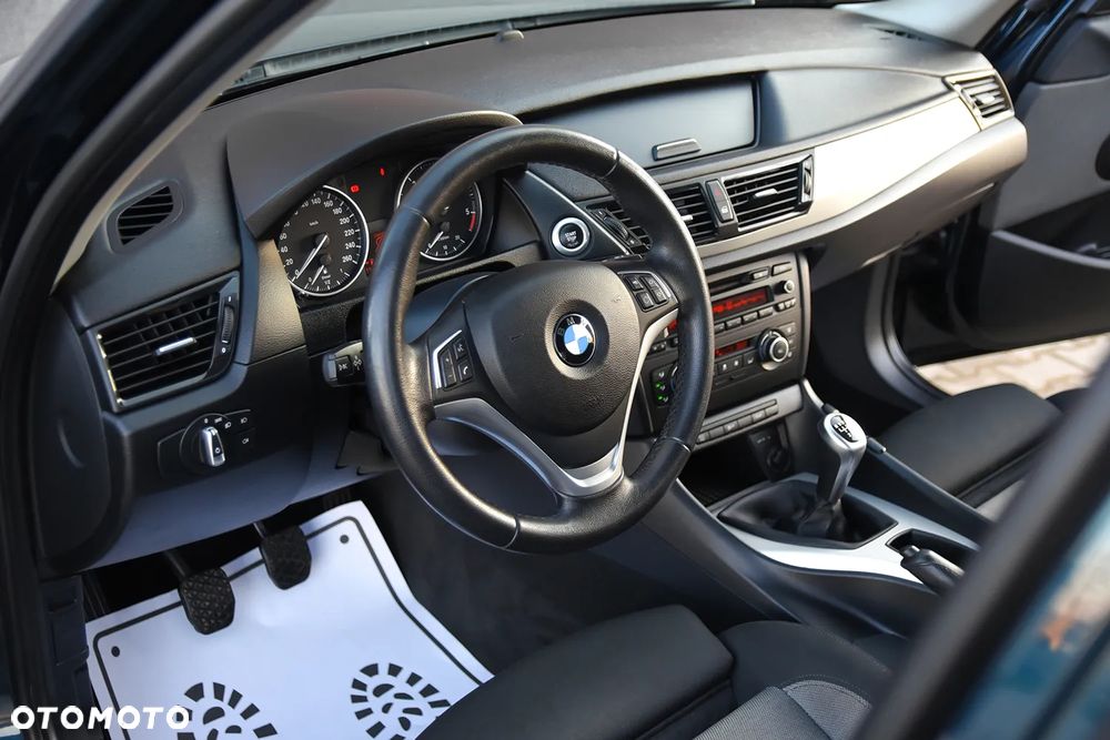 BMW X1 sDrive18d - 25